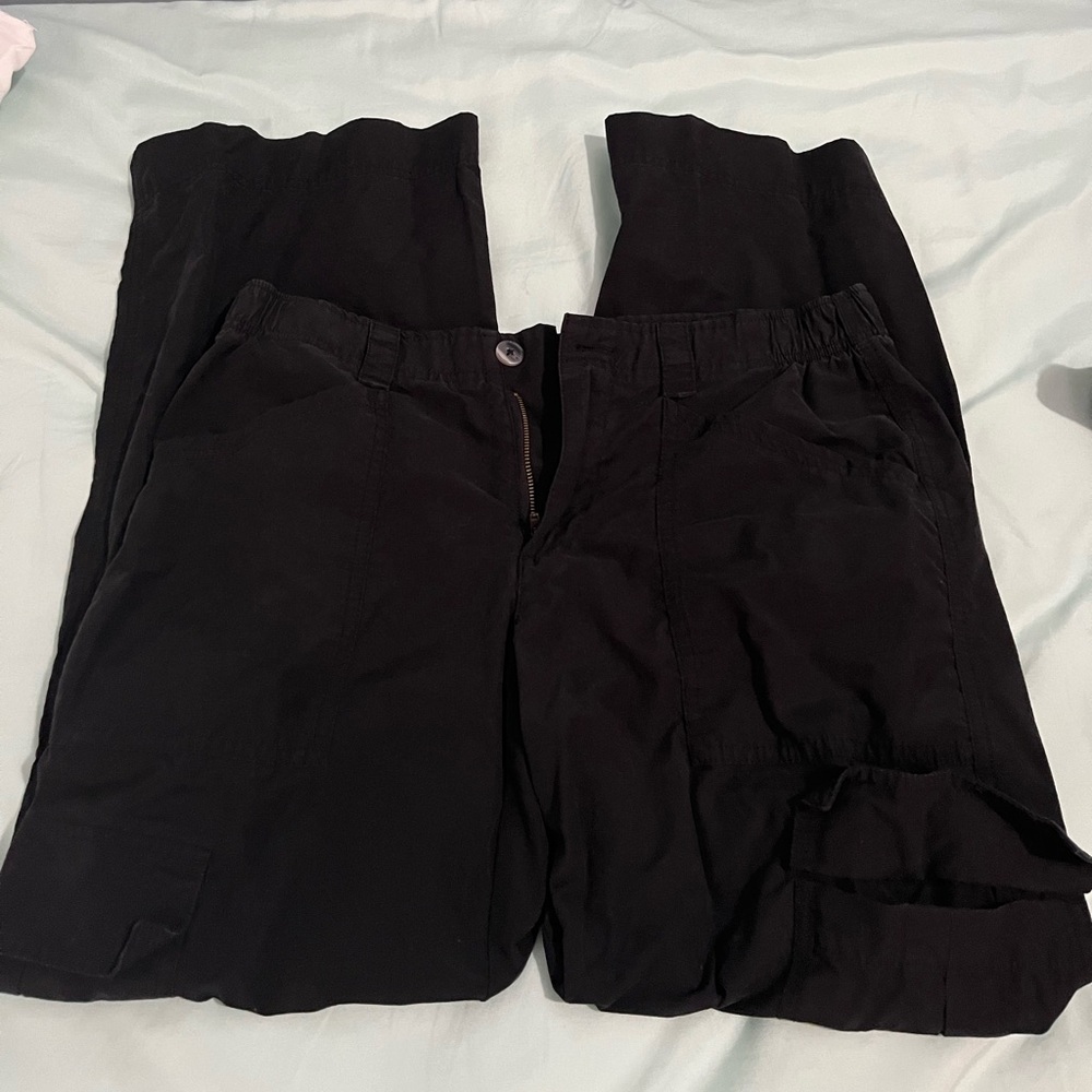 Old Navy Women’s Black Cargo Pants